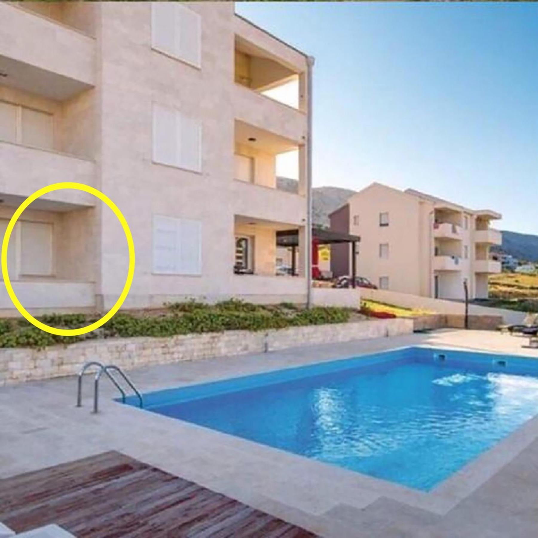 Sea View & Pool Studio Pag Town Eksteriør billede